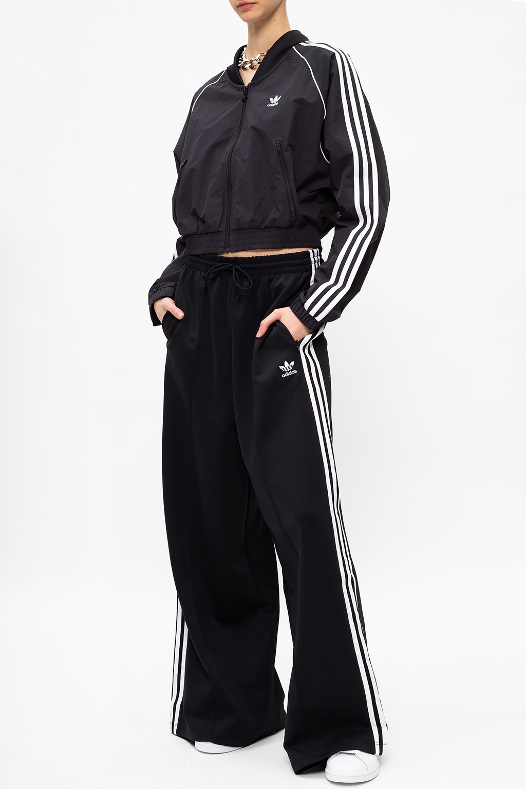 Ropa adidas outlet china jobs